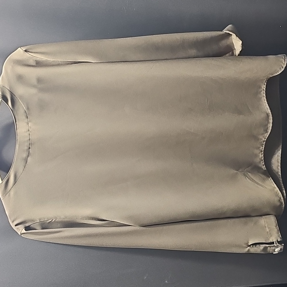 Liz Claiborne Classic Olive Blouse